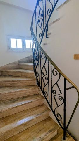 Maison familiale de 5 chambres à rénover – Sous-sol complet – Terrain de 8 291 m² – À 1,6 km de la Petite Mer de Gâvres