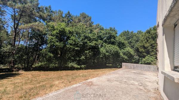 Maison familiale de 5 chambres à rénover – Sous-sol complet – Terrain de 8 291 m² – À 1,6 km de la Petite Mer de Gâvres