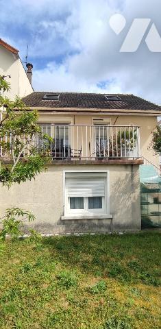 Carnot/ Ardrier Maison de 85 m² 4 chambres jardin et garage