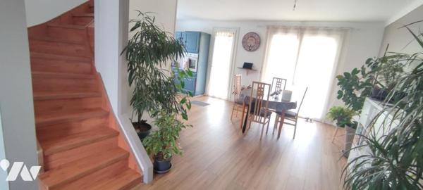 Carnot/ Ardrier Maison de 85 m² 4 chambres jardin et garage