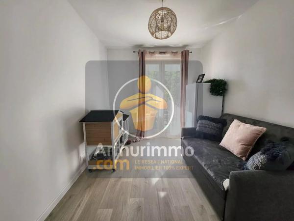 Vente                                                      Appartement
                        
                     3 pièces                      69 m2                     à Ormesson-sur-Marne
