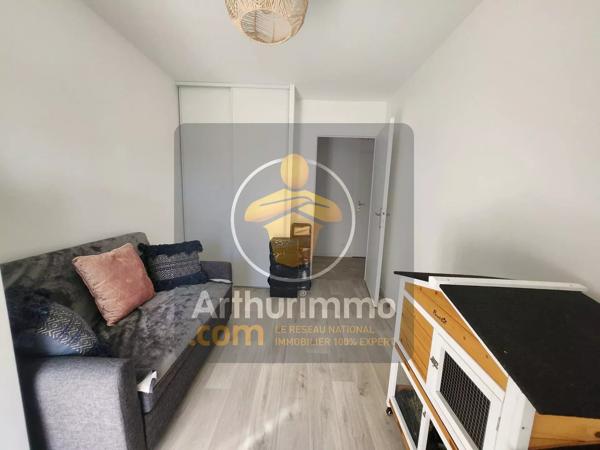 Vente                                                      Appartement
                        
                     3 pièces                      69 m2                     à Ormesson-sur-Marne