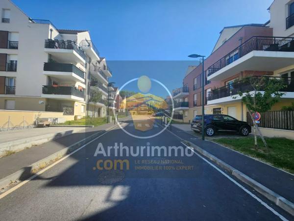 Vente                                                      Appartement
                        
                     3 pièces                      69 m2                     à Ormesson-sur-Marne