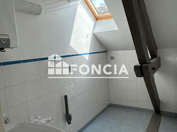 Location Appartement 3 pièces 79.1 m² - 5 RUE ALBERT THIERRY Montargis 45200
