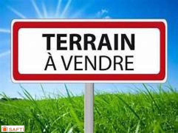 Terrain à bâtir de: 943 m2 proche de Joigny