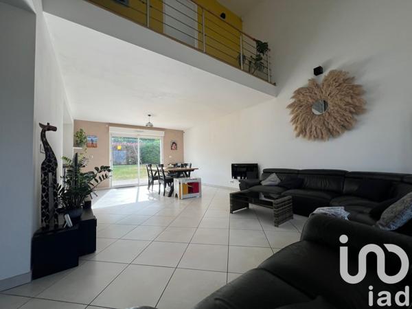 Maison à vendre 6 pièces 147 m² Soissons