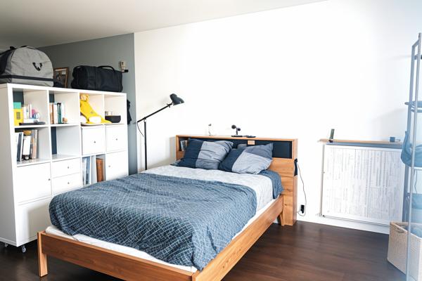 94200 - IVRY SUR SEINE - APPARTEMENT 1 / 2 PIECES de 50 m2 - BALCON