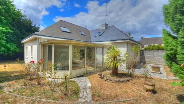 Maison  5 pièce(s) 164 m2