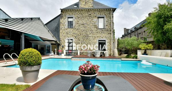 À vendre Maison 7 pièces 270 m² - Dol-de-bretagne 35120