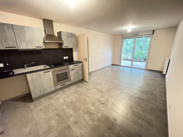 Appartement à vendre à Manosque dans les Alpes-de-Haute-Provence (04100), ref : 025/1910