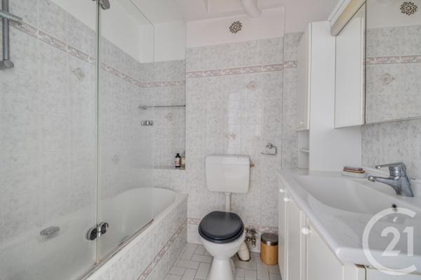 Appartement à vendre  3 pièces - 62,52 m2 PARIS - 75015