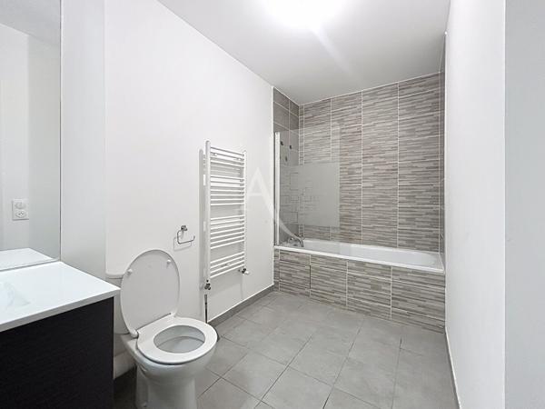 À VENDRE ? Appartement d'exception avec deux jardins à Cesson
