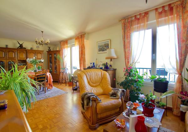 Appartement à DINAN, 22100 - 4 pièces 91m²