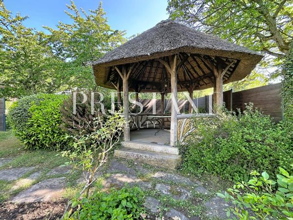 Demeure familiale – 4 chambres – Maison de gardien – garage – jardin clos de 1800m², SAINT REMY LES CHEVREUSE