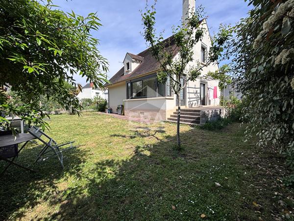 Maison familiale 5 pièces -4 chambres -Orléans Sud (Saint-Marceau)