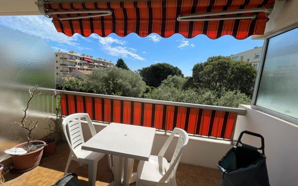 Appartement à vendre    2 pièces • 45,85 m2 Antibes