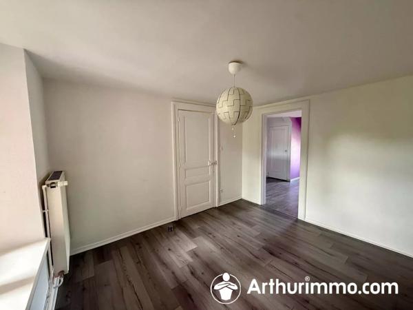 Location                                                      Appartement
                        
                     2 pièces                      39 m2                     à Belfort
