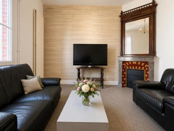 Maison 192 240 € Tours 3 p 62 m² DPE F