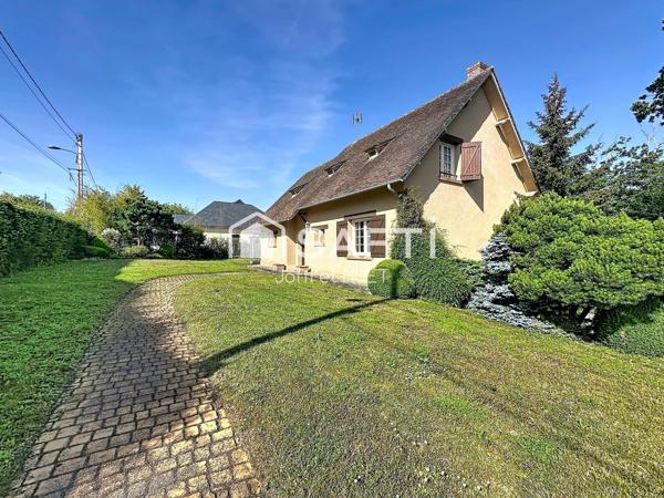 PAVILLON, 3 CHAMBRES,  PROCHE DE LA PISCINE