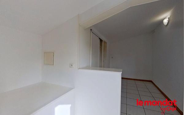 Maison à vendre    3 pièces • 80 m2 Ambarès-et-Lagrave
