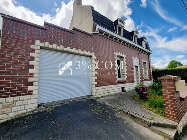 Maison
                                                                                                                                                                                                                                                                                                                        4 pièce(s)                                                                                                                                                                                                          2 chambre(s)                                                                                                                                                                                                          80.68  m²