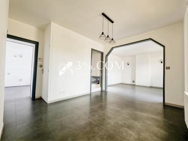 Maison
                                                                                                                                                                                                                                                                                                                        4 pièce(s)                                                                                                                                                                                                          2 chambre(s)                                                                                                                                                                                                          80.68  m²