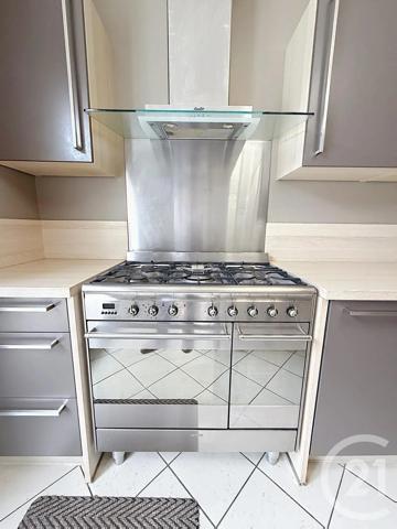 Maison à vendre  7 pièces - 151 m 2   CHARTRES  - 28