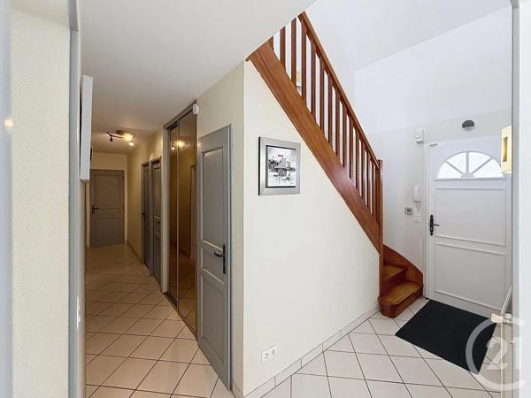 Maison à vendre  7 pièces - 151 m 2   CHARTRES  - 28
