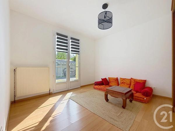 Maison à vendre  7 pièces - 151 m 2   CHARTRES  - 28