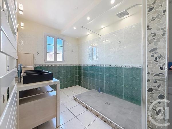 Maison à vendre  7 pièces - 151 m 2   CHARTRES  - 28