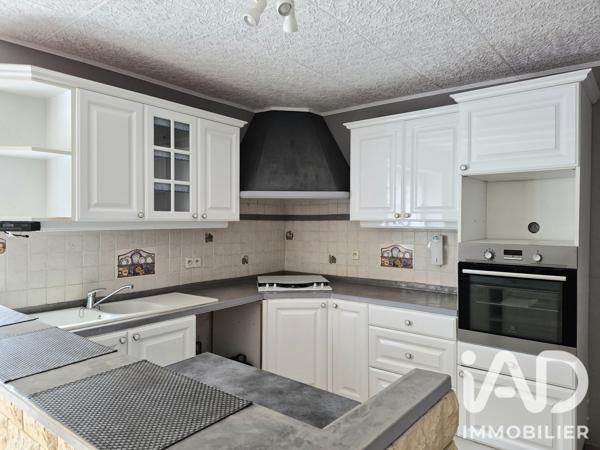 Maison à vendre 7 pièces 151 m² Thizy-les-Bourgs
