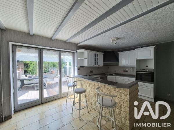 Maison à vendre 7 pièces 151 m² Thizy-les-Bourgs