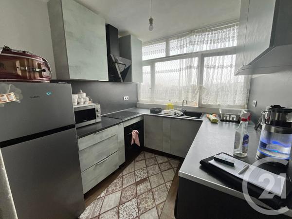 Appartement F4 à vendre  4 pièces - 68,09 m 2   EVRY  - 91