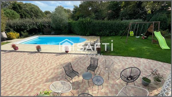 Maison sur Sous-Sol de 158m² - 5 Chambres - 2 SDE - Hors Lotissement - Piscine - Jardin - Garage