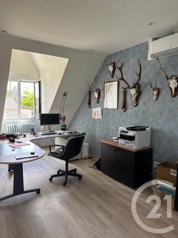 Maison à vendre  7 pièces - 242,50 m 2   VILLEBAROU  - 41