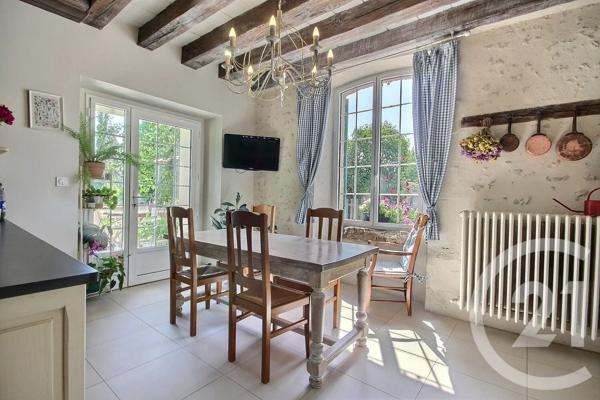 Maison à vendre  7 pièces - 242,50 m 2   VILLEBAROU  - 41