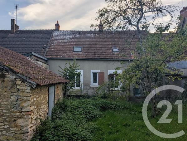 Maison à vendre  5 pièces - 100 m 2   CHATEAUROUX  - 36