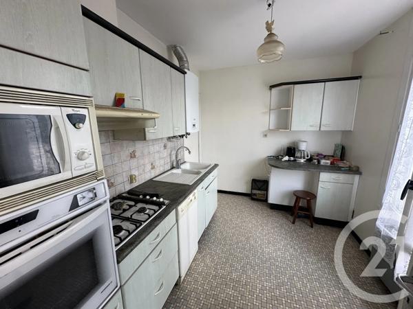 Maison à vendre  5 pièces - 100 m 2   CHATEAUROUX  - 36