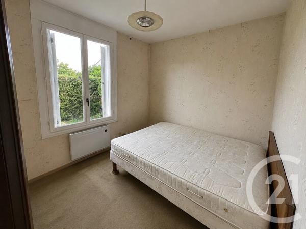 Maison à vendre  5 pièces - 100 m 2   CHATEAUROUX  - 36