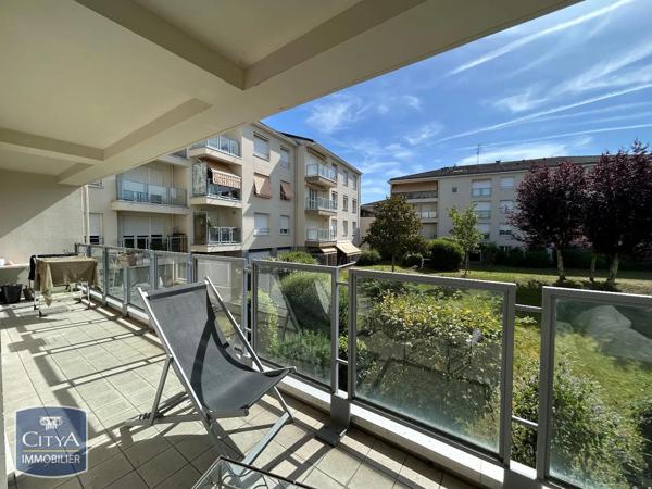 Appartement à louer 5 pièces 99.95m² Limoges (87000)