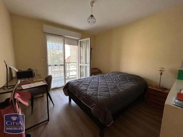Appartement à louer 5 pièces 99.95m² Limoges (87000)