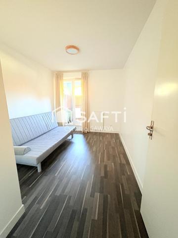 Appartement en RDJ rénové avec goût avec belle terrasse