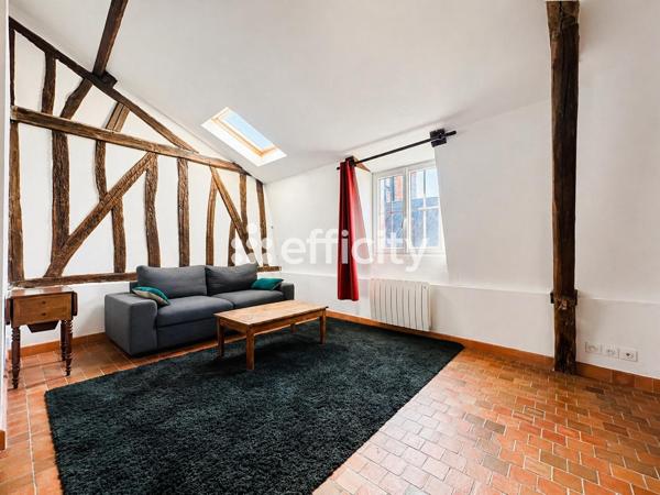 Appartement
         2 pièces
        - 59 m² 160 000 € *