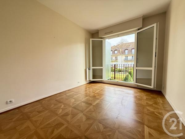 Appartement F4 à vendre  4 pièces - 80,79 m2 FONTAINEBLEAU - 77