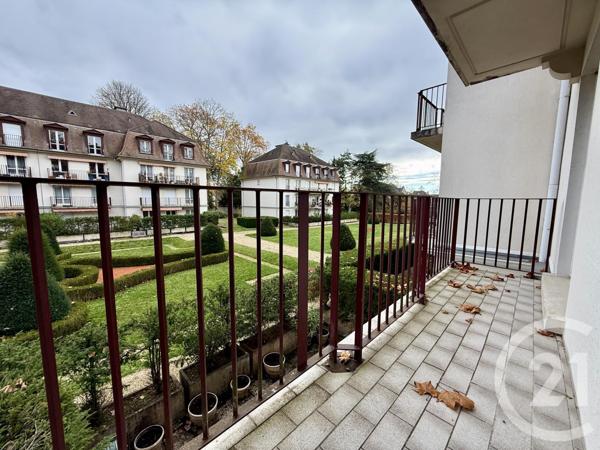 Appartement F4 à vendre  4 pièces - 80,79 m2 FONTAINEBLEAU - 77