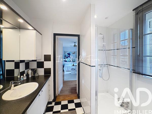 Maison à vendre 9 pièces 250 m² Mennecy