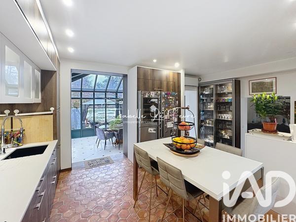 Maison à vendre 9 pièces 250 m² Mennecy