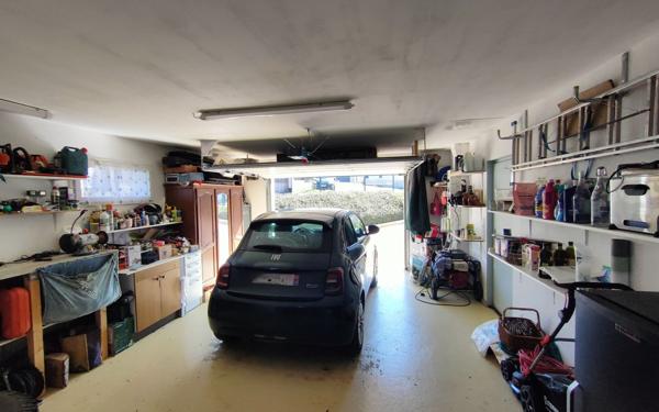 Maison à vendre    4 pièces •  Saint-Laurent-d'Olt