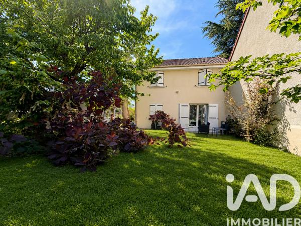 Maison à vendre 9 pièces 177 m² Bry-sur-Marne