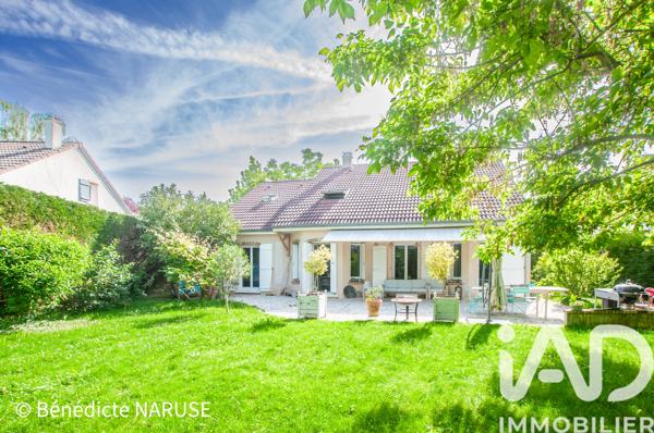 Maison à vendre 7 pièces 190 m² Noisy-le-Roi